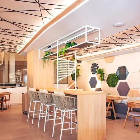 Szálloda Mynd Adeje