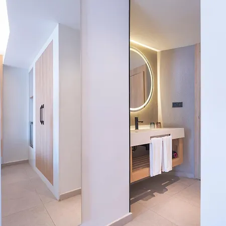 Mynd Adeje Otel