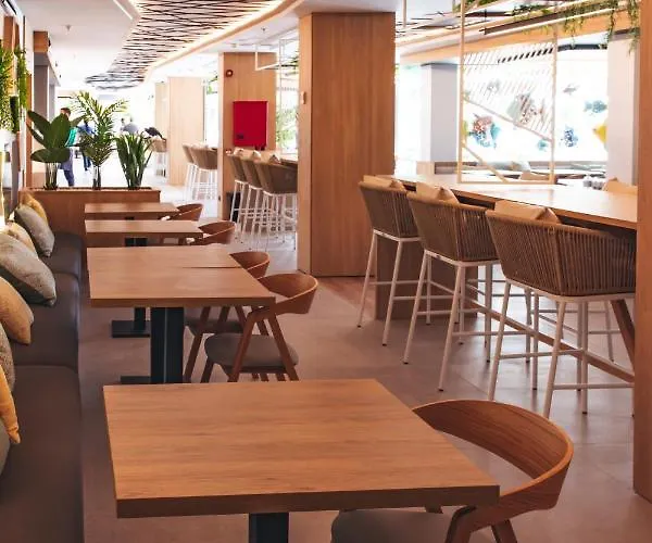 Mynd Adeje Hotell 4*