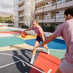 Mynd Adeje מלון 4*